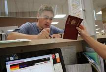 Quy định mới về thời gian nhập cảnh Việt Nam cho người nước ngoài thuộc diện miễn thị thực visa đơn phương